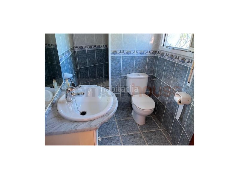 Foto a1611740-d287-404e-8c0f-3cbc46fecf29. Xalet amb calefacció aparcament a Pratdip