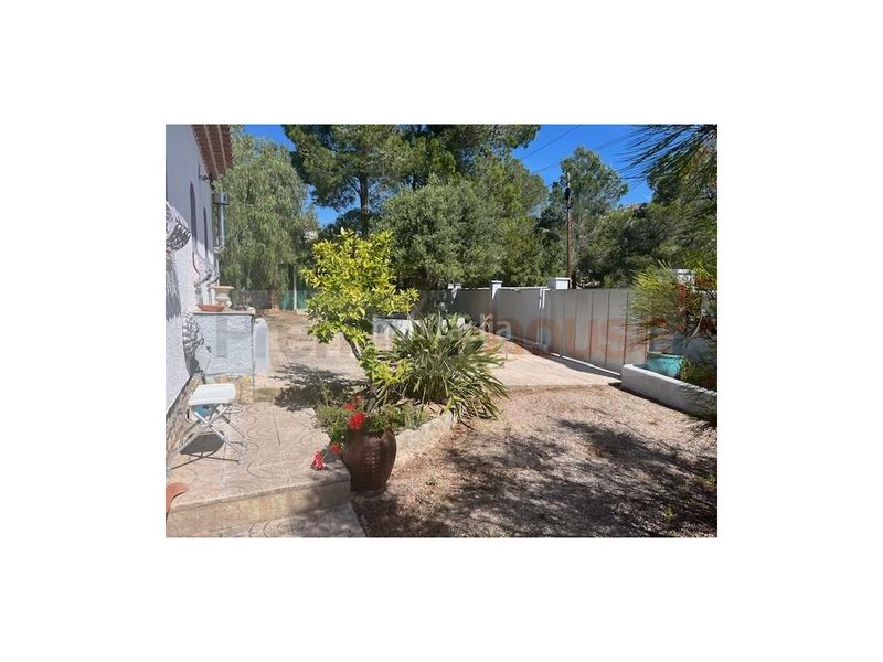 Foto b7ff715c-3d90-41fa-8a18-3c9de544033f. Xalet amb calefacció aparcament a Pratdip