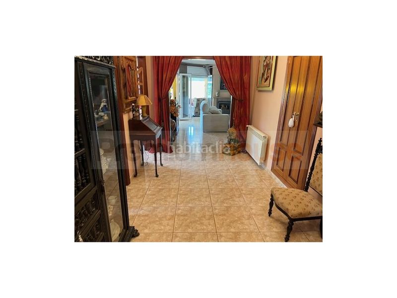 Foto dbc986e4-b4dd-4528-a8e9-8ecdab9be708. Xalet amb calefacció aparcament a Pratdip