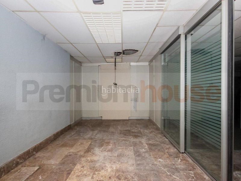 Foto 2a7e6f37-143f-4d3a-b119-1a6c5b59bd4d. Local comercial a Sant Martí de Provençals Barcelona