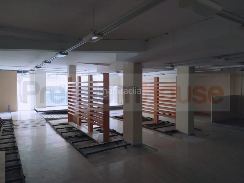 Foto 73a74409-3397-4cfd-9c38-f7ea36c2ec90. Local comercial a Centre Viladecans