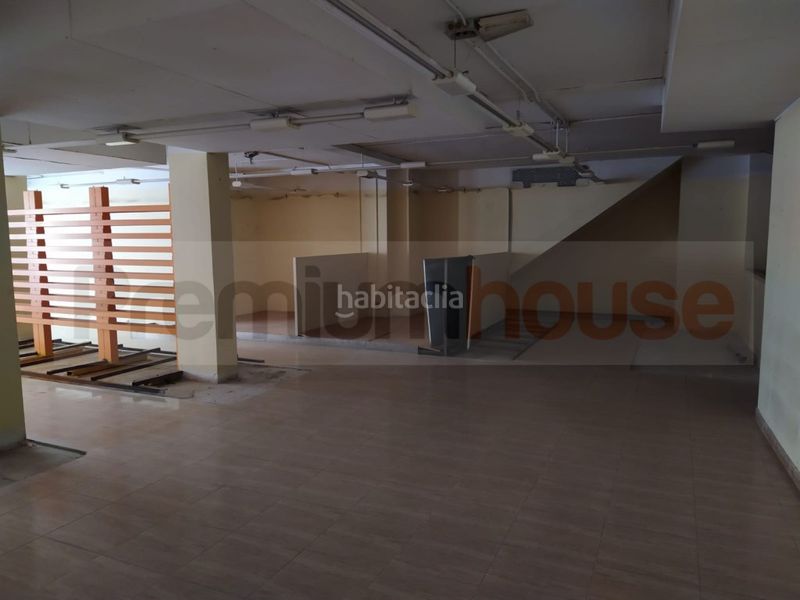 Foto 73e64f33-0f9d-470a-8902-017e6d76dc60. Local comercial a Centre Viladecans