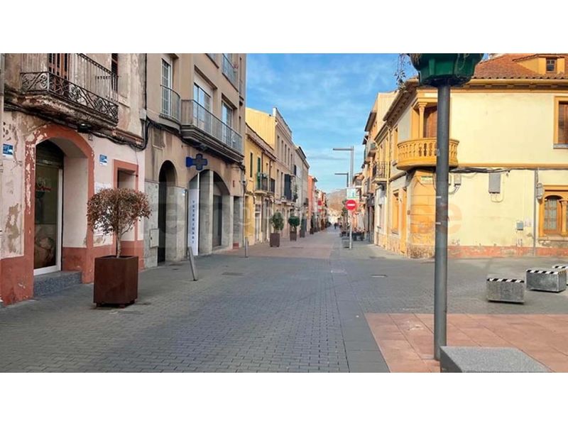 Foto a5d905fb-c6a2-40f4-9d17-706a54a0f826. Local comercial a Begues