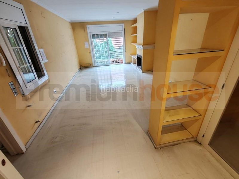 Foto 141ba960-7be2-4641-bb97-c29dddaa625e. Pis a Centre Prat de Llobregat (El)