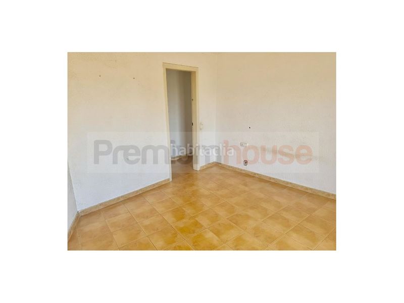 Foto af7a948c-b300-42dd-b9e0-af4ec8a57855. Pis a Vila-seca poble Vila-seca