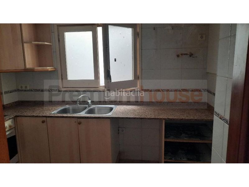 Foto 0e2c1e15-a5e2-45ca-b1b6-facfcb4c87b1. Pis a Vila-seca poble Vila-seca