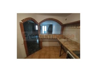 Casa  Calle s antoni. Casa de pueblo con corral en lalforja.