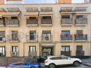 Piso  Calle montevideo de. Dúplex en venta en sant boi de llobregat