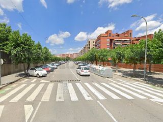 Appartement  Avenida constitucio. Vivienda en venta en sant andreu de la barca, barcelona