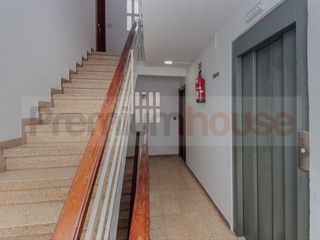 Pis  Calle mare molas. Oportunidad para reformar con tres dormitorios en reus.