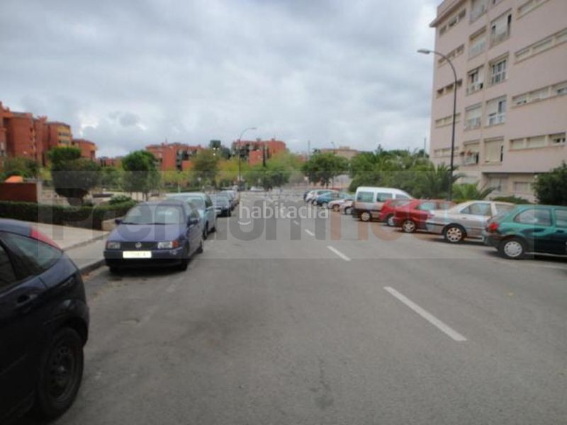 Foto e7001a1e-4bd1-4aa4-8f6a-943b950b3c43. Pis a Mestral Reus