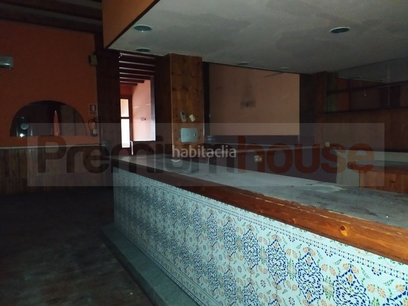 Foto 8e236821-8f40-4070-aac8-840258ecda98. Local comercial a Ponent Reus