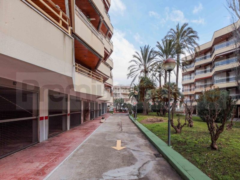 Foto 858a7e0f-ad79-4df1-9fd2-eed7954626e4. Pis amb piscina a Cap de Sant Pere Cambrils