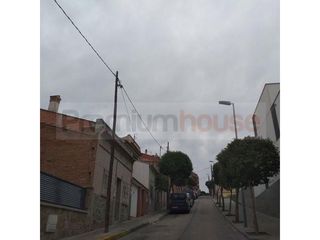 Casa  Pj sant pau, santa coloma de gramenet. Casa planta baja en venta en santa coloma de gramenet