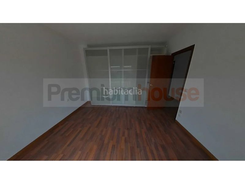 Foto 3ed78717-b256-41f8-9fe3-d542dfb0648d. Casa adossada a La Roureda Viladecans