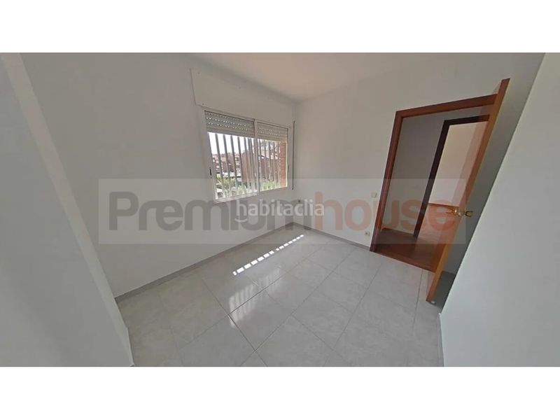 Foto 90591f97-1d17-4eaf-8141-1872fa7f4c95. Casa adossada a La Roureda Viladecans