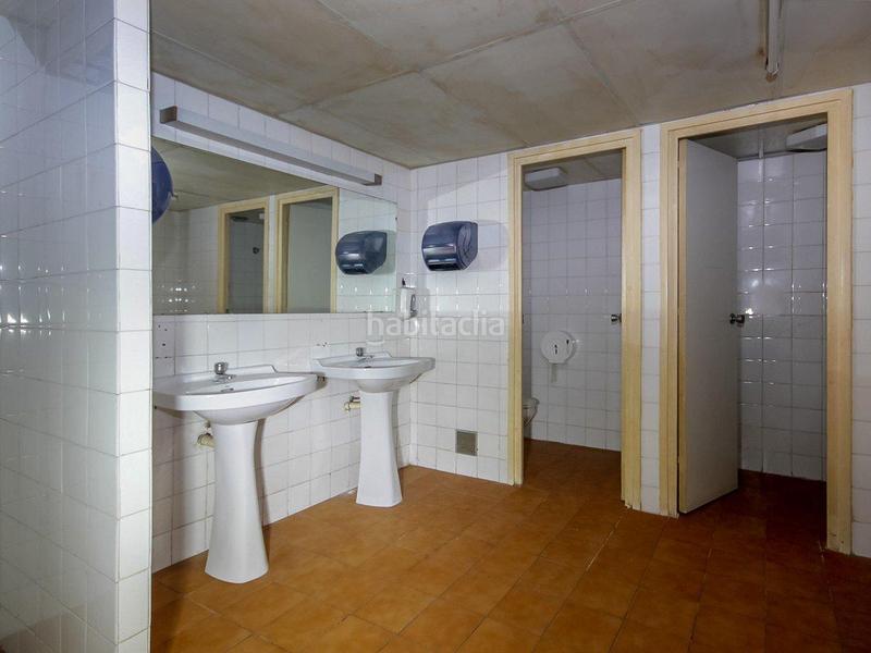 Foto 10eae454-547d-4601-ba09-0877f1111743. Local commercial dans Sant Martí de Provençals Barcelona