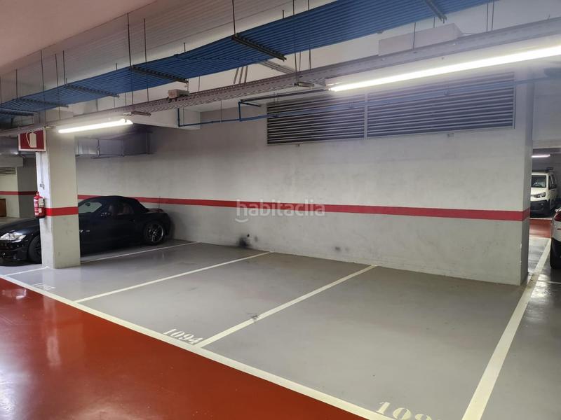 Foto 080558c3-084a-4a64-a1e2-ea8b46985c85. Office space with parking in Pomar Badalona