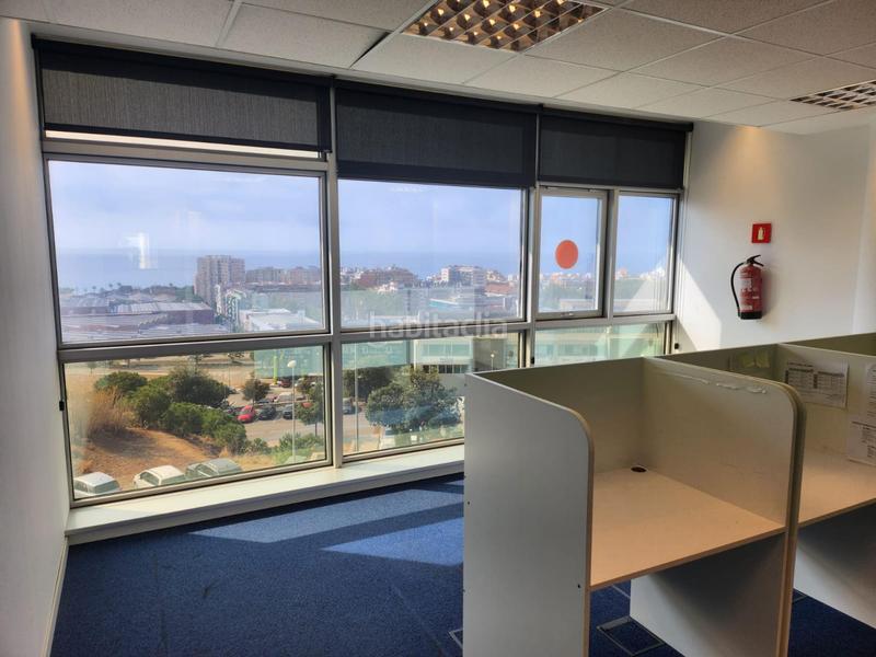 Foto 1faf5ad1-27bf-457c-927b-1e599454d6d5. Office space with parking in Pomar Badalona