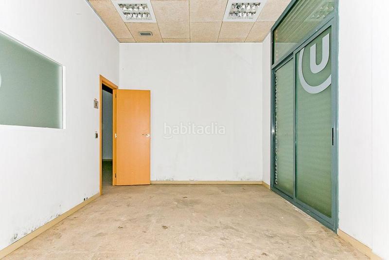 Foto 190778fd-8125-43fd-985a-aefad2a8e957. Local comercial a Sant Cosme-La Granja Prat de Llobregat (El)