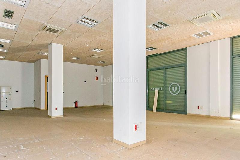 Foto 54b2da6a-8649-4280-91da-487367fd7b55. Local comercial a Sant Cosme-La Granja Prat de Llobregat (El)