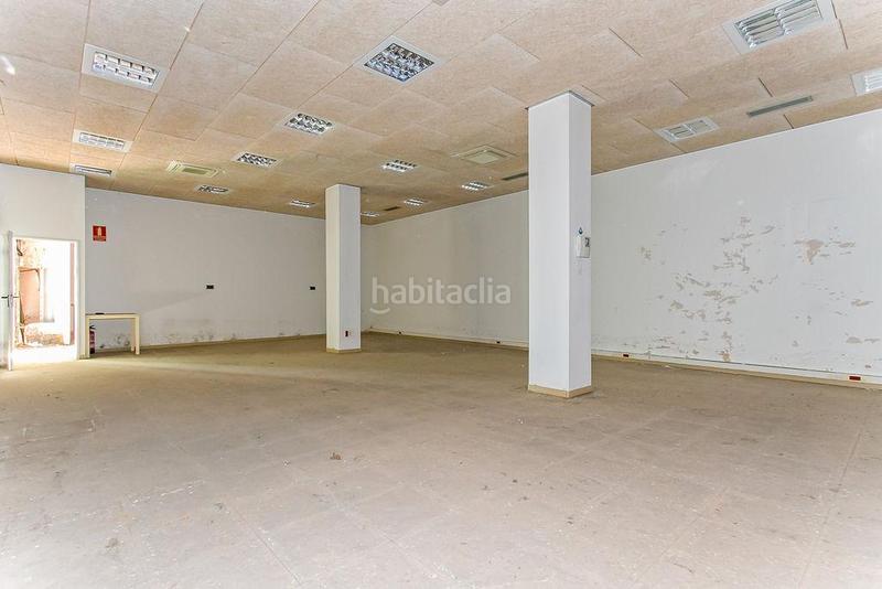 Foto 752dd08a-8e9c-4a30-a1f9-314505f0adfb. Local comercial a Sant Cosme-La Granja Prat de Llobregat (El)