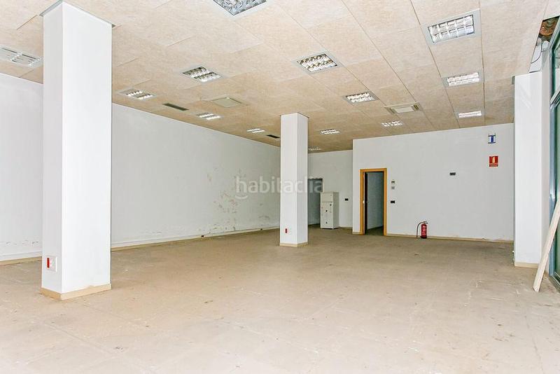 Foto ab2eb8d4-1e52-4e72-aea2-c02fcf8f7975. Local comercial a Sant Cosme-La Granja Prat de Llobregat (El)