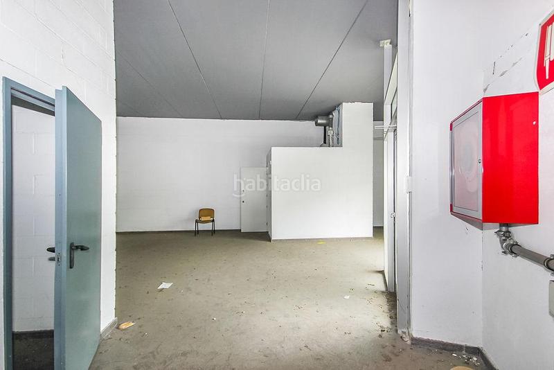 Foto 15f58493-45e5-4f96-ae05-f8e6e958fe4d. Local commercial dans Pomar Badalona