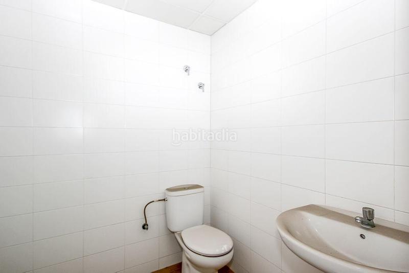 Foto 2a40495c-9185-4fc5-b482-d7fa4f563b27. Local commercial dans Pomar Badalona