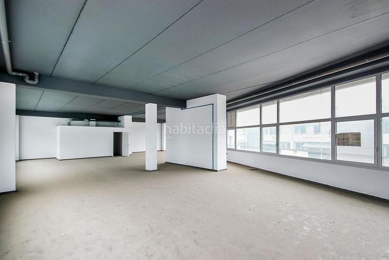 Foto 9163ea32-0195-467f-b9f9-59a7d024b2d2. Local commercial dans Pomar Badalona