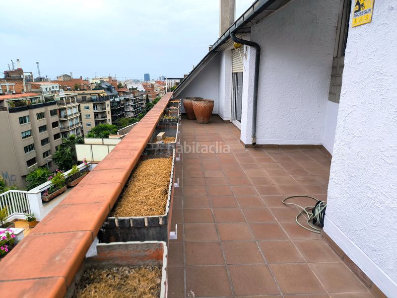 Foto ed1bd57a-f478-4186-978d-60771c6e516a. Àtic amb xemeneia calefacció a Sant Gervasi - Bonanova Barcelona