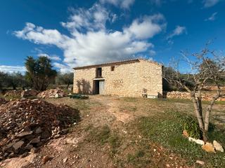 Masia  N/a. Masía en venta en les useras/useres para reformar