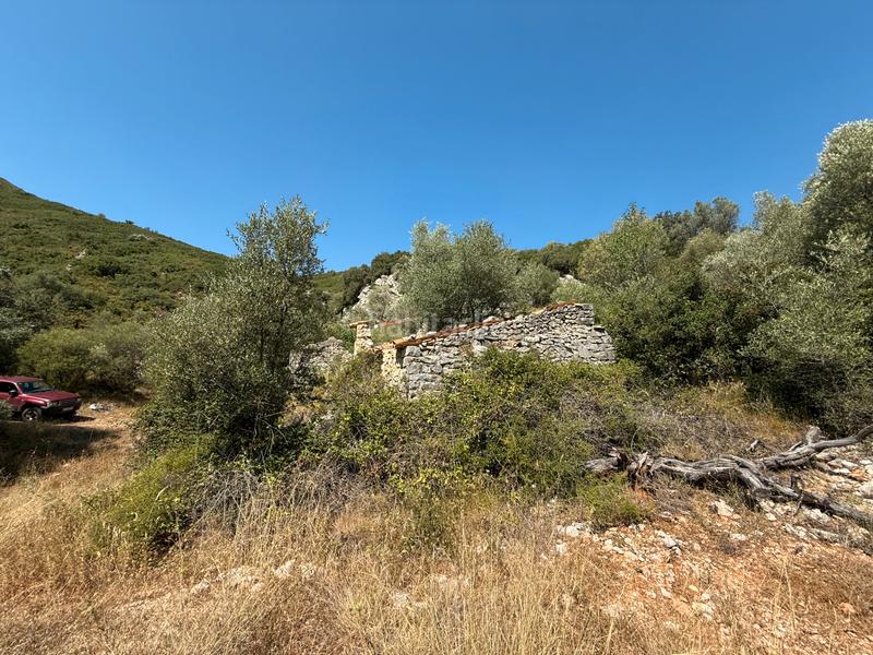 Foto edb9853b-95e1-49e9-b983-301df5c78dca. Masia a Albocàsser