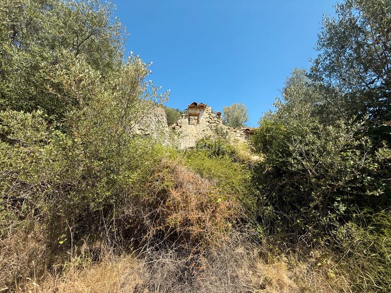 Foto f109e196-1495-4af7-bd4a-2e51a0a73a5e. Masia a Albocàsser