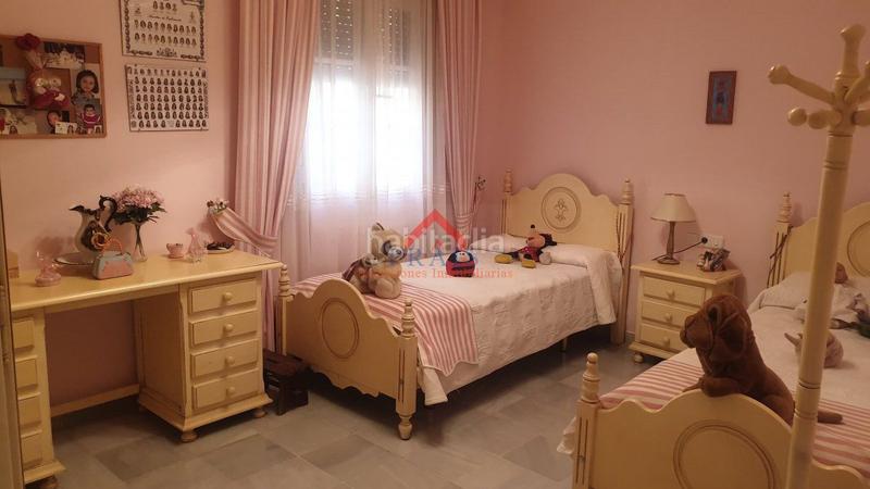 Foto 351f6625-fcee-46c3-833d-0cda7105c6cc. Casa  en venta en Centro, 3 dormitorios. en Centro Utrera