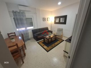Rent Flat in Salesianos. Piso en alquiler en los militares, 3 dormitorios.