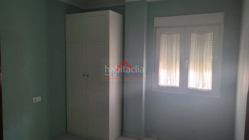 Foto a6161409-aea8-43dc-b5aa-79a949676074. Lloguer pis amb aparcament a Salesianos Utrera