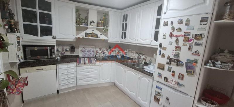 Foto 653557b6-717f-4a3a-b294-bcae1181d61e. Casa adossada amb aparcament a Centro Utrera