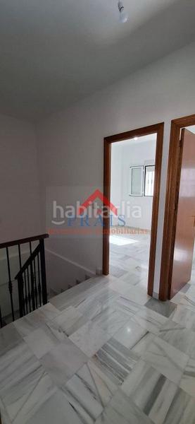 Foto 78b046b7-0de2-4513-87fd-7f586882894b. Casa a schiera con parcheggio in Centro Utrera