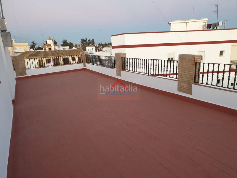 Foto b3f2b4fd-e72d-445c-8d32-1c33403cb833. Location maison avec parking dans Pedanías Norte Utrera