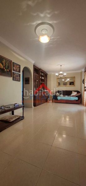 Foto 01280b00-c42b-4bf2-92f3-c363ed75d665. Pis a Centro Utrera