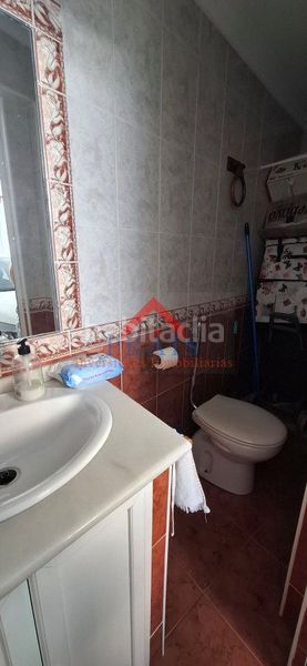 Foto f986e032-f453-470d-bfea-8566bb70749c. Casa adossada amb aparcament a Centro Utrera