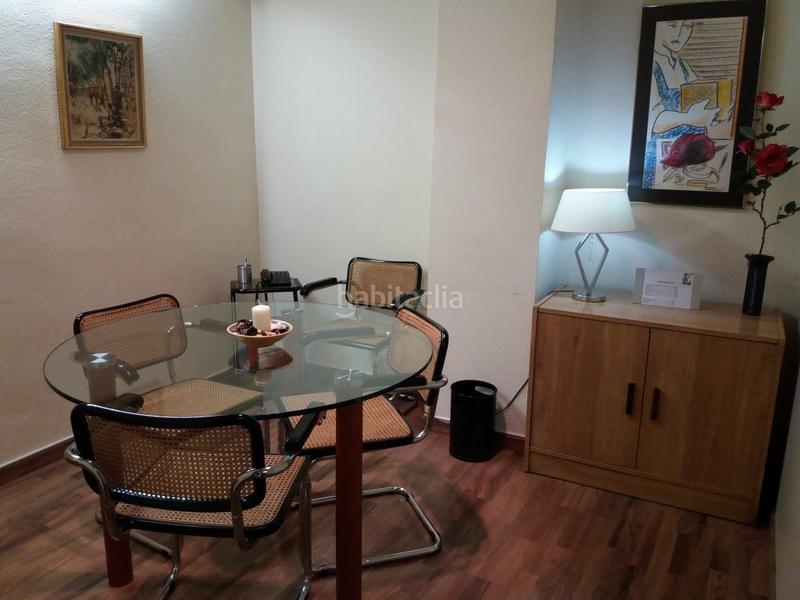 Foto 30ef9bc0-d5a6-4f50-be80-05bd46fd7b4d. Lloguer oficina a c-33 308 a La Sagrera Barcelona