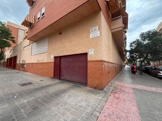 Aparcament cotxe en Calle doctor carlos belmonte n9. Garaje en venta en calle doctor carlos belmonte 4