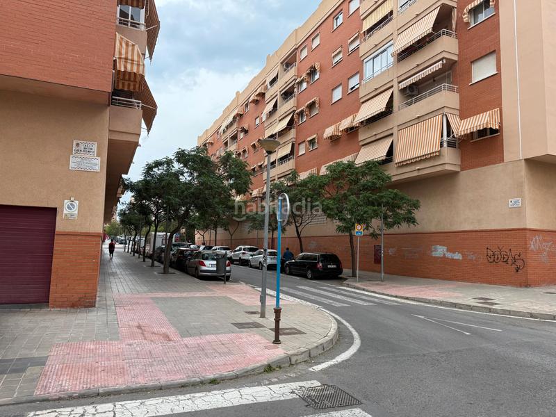 Foto 0f1aca6b-9eed-4b27-ae79-124aa4defabf. Car parking in calle doctor carlos belmonte n9 in Alicante