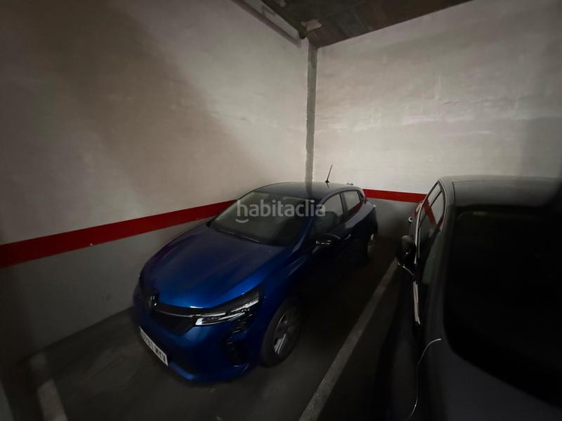 Foto 7f7aff57-8327-4294-bf25-9e15e7a8c704. Car parking in calle doctor carlos belmonte n9 in Alicante