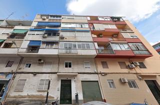 Flat in Calle maestro luis torregrosa 17. Planta baja en venta - carolinas altas