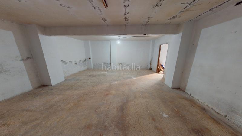 Foto 3f136393-d75d-4763-a5c5-7ab892bfea5f. Lloguer local comercial a Carolinas Altas Alicante