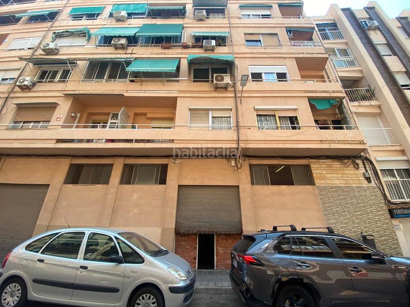 Foto 3fa26250-c39c-4ee4-b59f-e69b10505e2f. Lloguer local comercial a Carolinas Altas Alicante