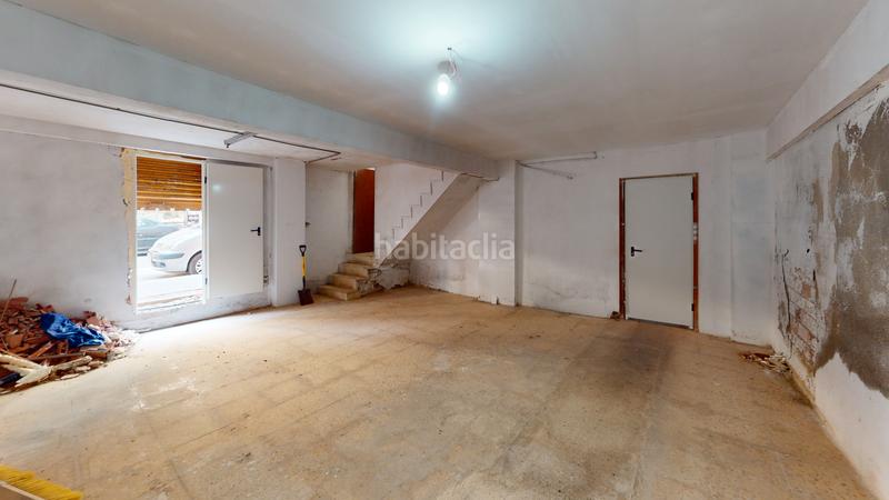 Foto d28aea10-369e-4433-9fdc-99138ae31070. Lloguer local comercial a Carolinas Altas Alicante